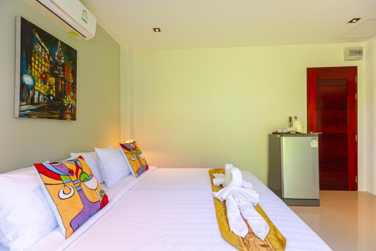 Hotel Rossarin Sea View Patong Exterior foto