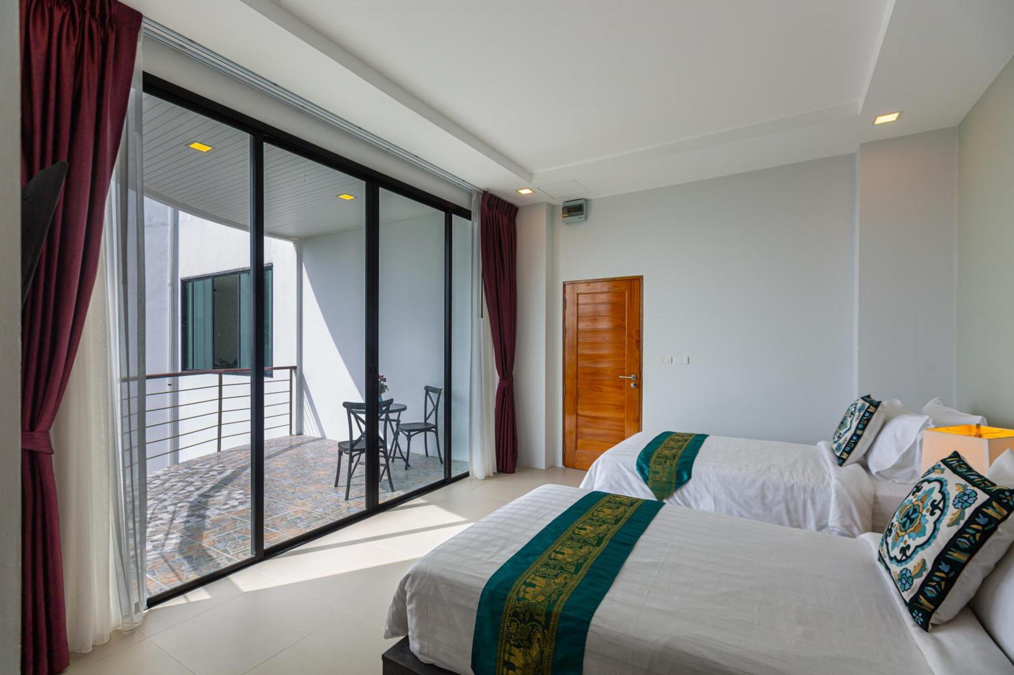 Hotel Rossarin Sea View Patong Exterior foto