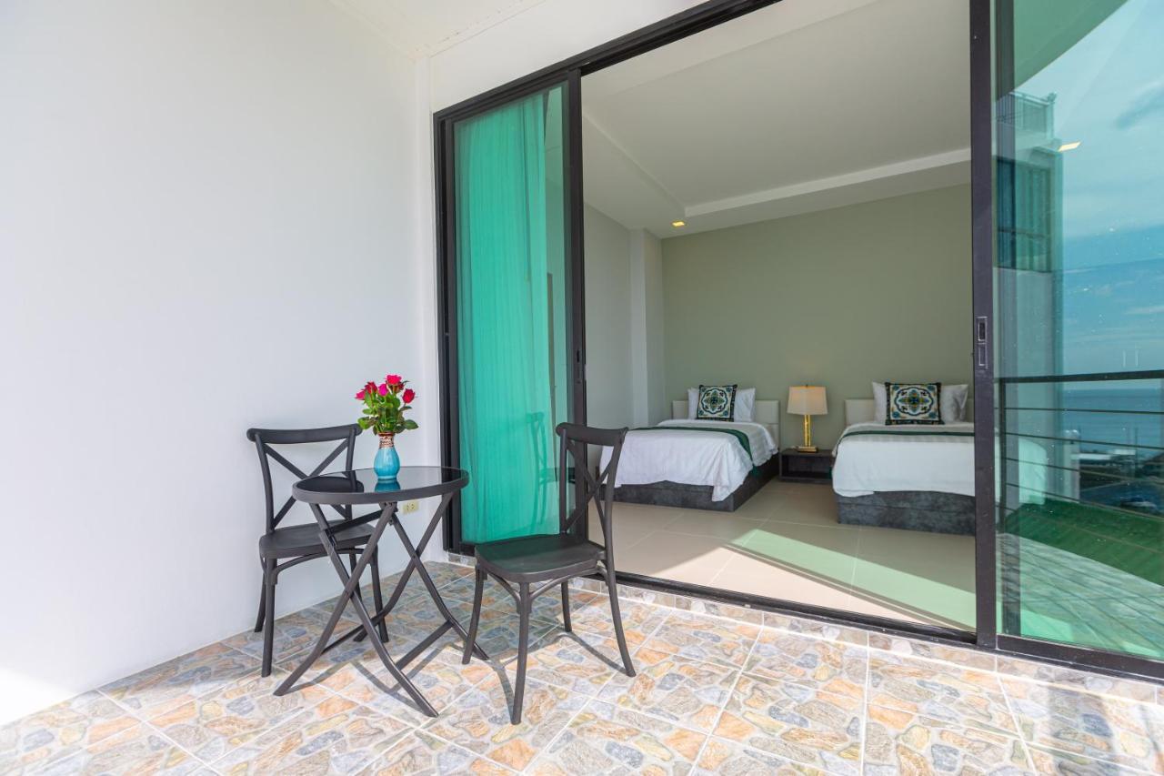 Hotel Rossarin Sea View Patong Exterior foto