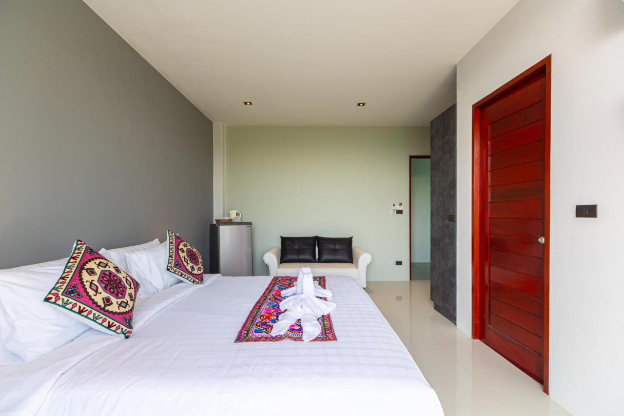 Hotel Rossarin Sea View Patong Exterior foto